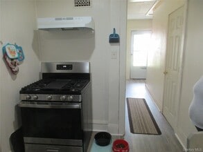 77 Franklin St in Port Jervis, NY - Building Photo - Building Photo