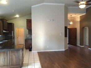 10401 Stoneside Trl in Fort Worth, TX - Building Photo - Building Photo