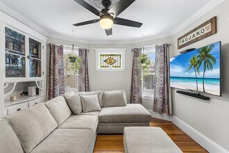 95 Auckland St, Unit 1 in Boston, MA - Building Photo - Building Photo