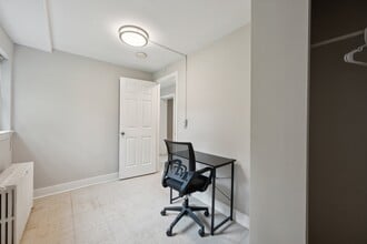 4504 Guilford Rd in College Park, MD - Building Photo - Building Photo