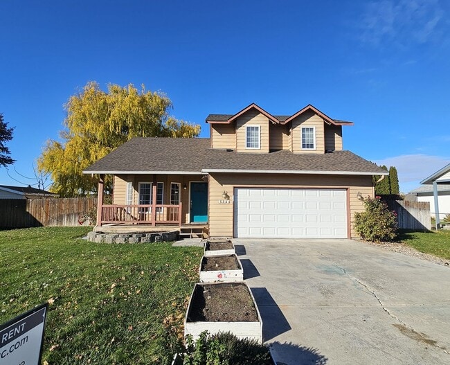 property at 1426 S James Ave