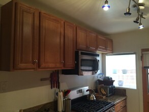 1716 Laurel Canyon Blvd, Unit 1714 and a half in Los Angeles, CA - Building Photo - Building Photo