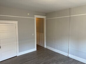743 Polk, 731-753 Polk Street/807 Ellis St in San Francisco, CA - Foto de edificio - Interior Photo