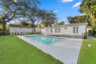 4080 Hardie Ave in Miami, FL - Building Photo - Building Photo