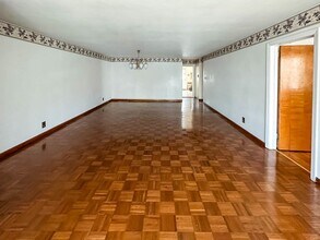 31 Leonard St in Jersey City, NJ - Building Photo - Building Photo