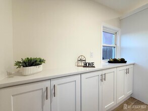 6 Fitch St in Carteret, NJ - Building Photo - Building Photo