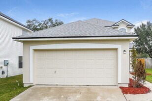 2778 Cross Creek Dr in Green Cove Springs, FL - Building Photo
