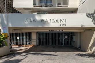 Ala Wailani in Honolulu, HI - Foto de edificio - Building Photo