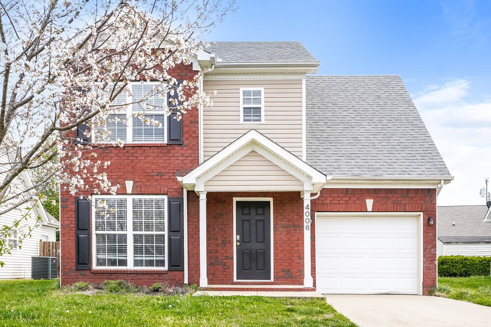 4006 Deer Run Trce in Spring Hill, TN - Building Photo
