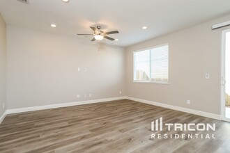 2668 River Rd Ln in Lincoln, CA - Building Photo - Building Photo