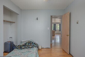 812 Andrew St in Fairbanks, AK - Building Photo - Building Photo