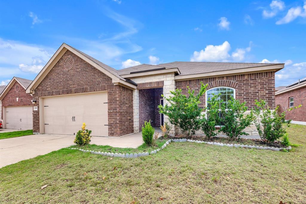 19717 Andrew Johnson Dr in Manor, TX - Building Photo