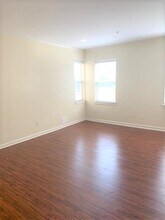 910 NW 13th St in Oklahoma City, OK - Building Photo - Building Photo