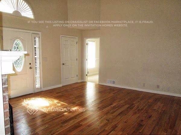 5446 Pinedale Cir in Sugar Hill, GA - Foto de edificio - Building Photo