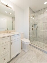 728 E Broadway in Boston, MA - Building Photo - Building Photo