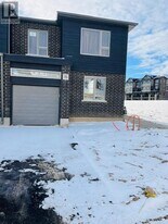 15 Roper Pl in Kitchener, ON - Building Photo