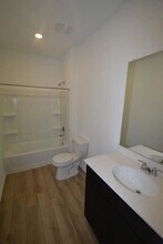 404 Bass Dr in Bastrop, TX - Building Photo - Building Photo