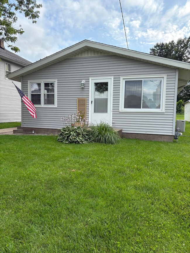 309 19th Pl