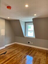 8 Beethoven St in Boston, MA - Building Photo - Building Photo