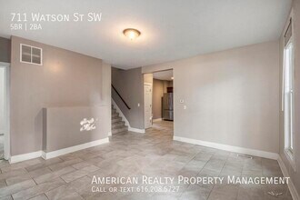 711 Watson St SW in Grand Rapids, MI - Building Photo - Building Photo