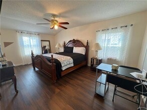 316 Bienville Dr in Gretna, LA - Building Photo - Building Photo