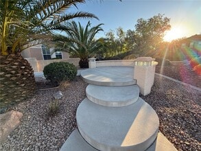 3091 Monroe Park Rd in Henderson, NV - Building Photo - Building Photo