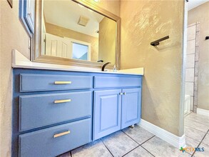 150 Summer Glen Ln in New Braunfels, TX - Building Photo - Building Photo