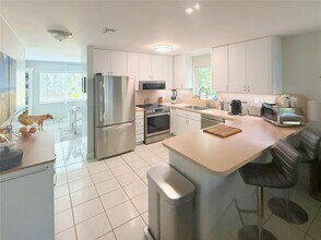 8 North End Rd in Key Largo, FL - Building Photo - Building Photo