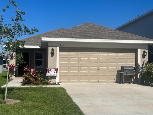 1743 Carnostie Rd in Winter Haven, FL - Building Photo - Building Photo