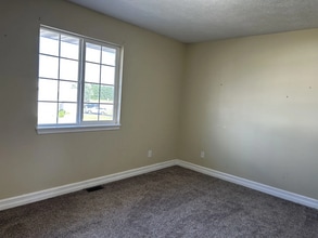 518 Fuller Ln in Belvidere, IL - Building Photo - Building Photo