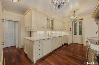 9 Lyme St in Old Lyme, CT - Building Photo - Building Photo