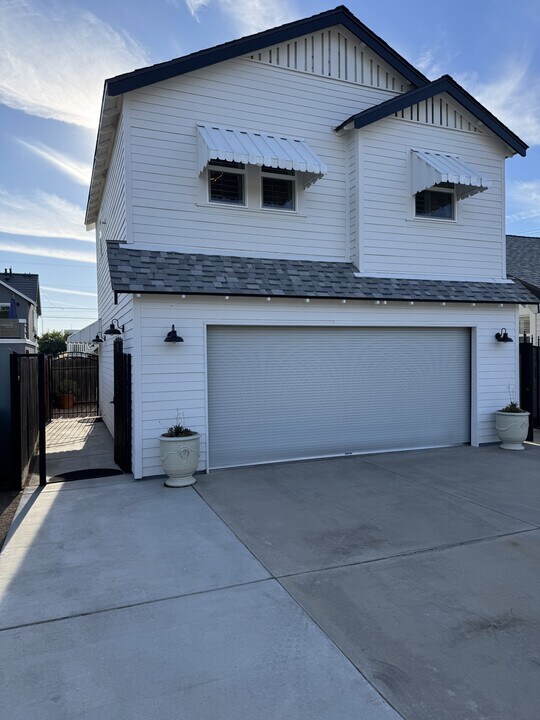 848 3rd St in Clovis, CA - Building Photo