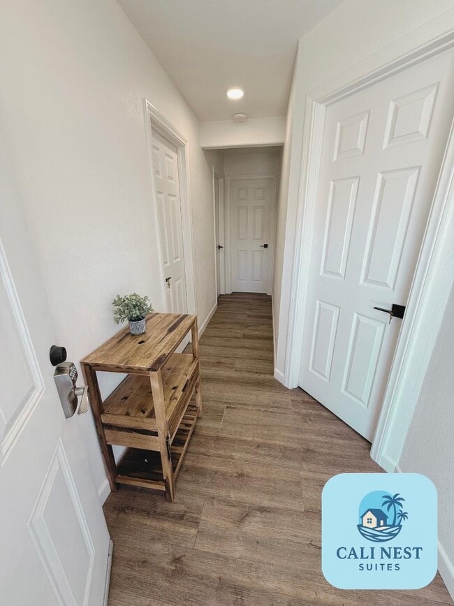 2062 Drescher St in San Diego, CA - Building Photo - Building Photo