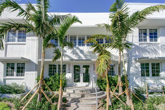 The 331 Apartments by the Beach in Miami Beach, FL - Foto de edificio - Building Photo