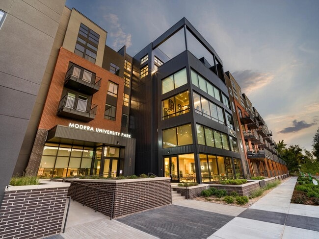 Modera University Park