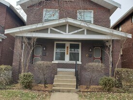 4938 Tholozan Ave, Unit A - 2nd Floor in St. Louis, MO - Building Photo