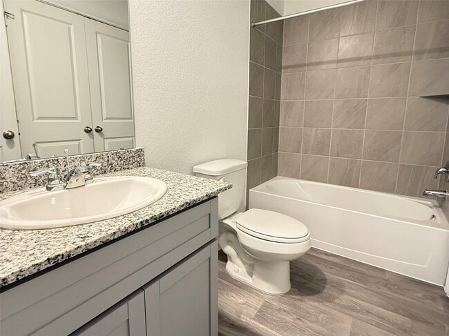property at 16770 N Marie Vlg Dr