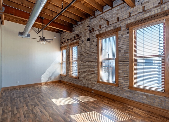 Lofts On Fourth in Moorhead, MN - Building Photo - Building Photo
