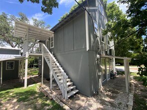 2704 Palomino Dr in Austin, TX - Building Photo - Building Photo