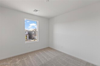 3055 Magnolia Rnch Ave in Las Vegas, NV - Building Photo - Building Photo