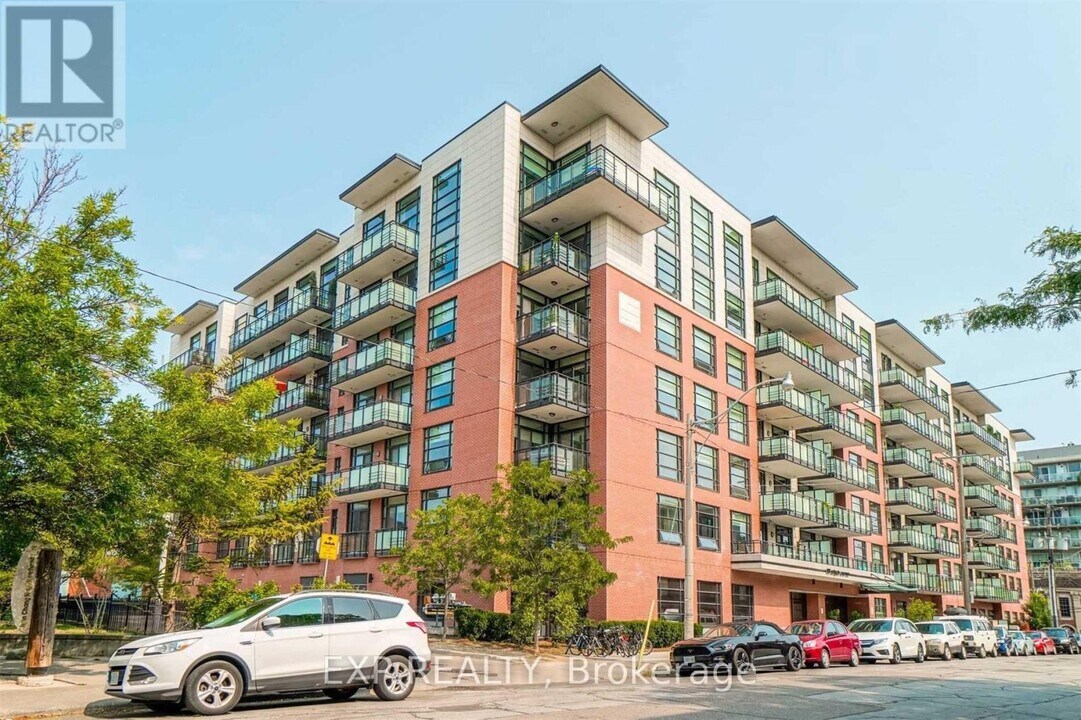 88 Colgate Ave in Toronto, ON - Building Photo