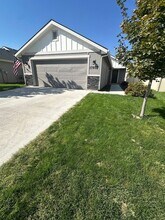 17937 Ryans Ridge Ave in Nampa, ID - Building Photo - Building Photo