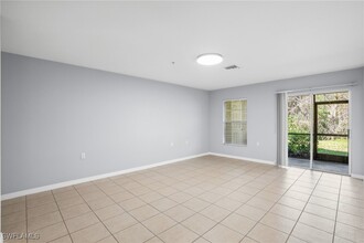 9080 Gervais Cir in Naples, FL - Building Photo - Building Photo