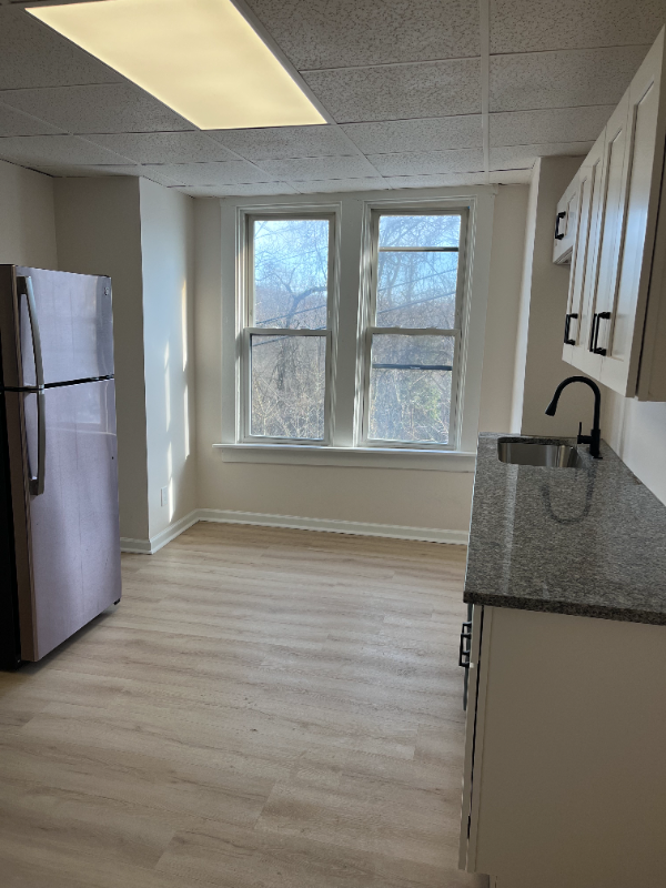 3185 Glendale Ave-Unit -1 in Pittsburgh, PA - Building Photo - Building Photo