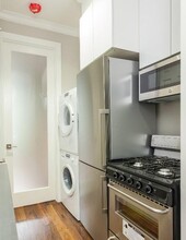 16 E 116th St in New York, NY - Building Photo - Building Photo