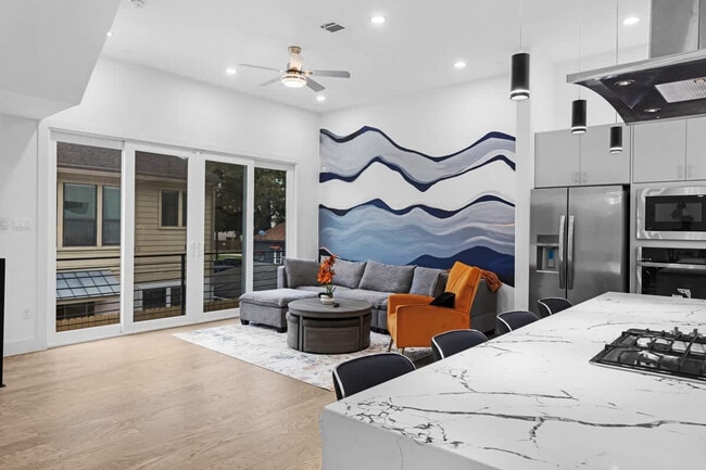property at 2109 McGowen St