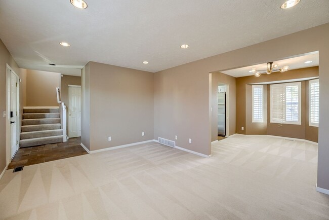 14704 Ruggles St in Omaha, NE - Building Photo - Building Photo