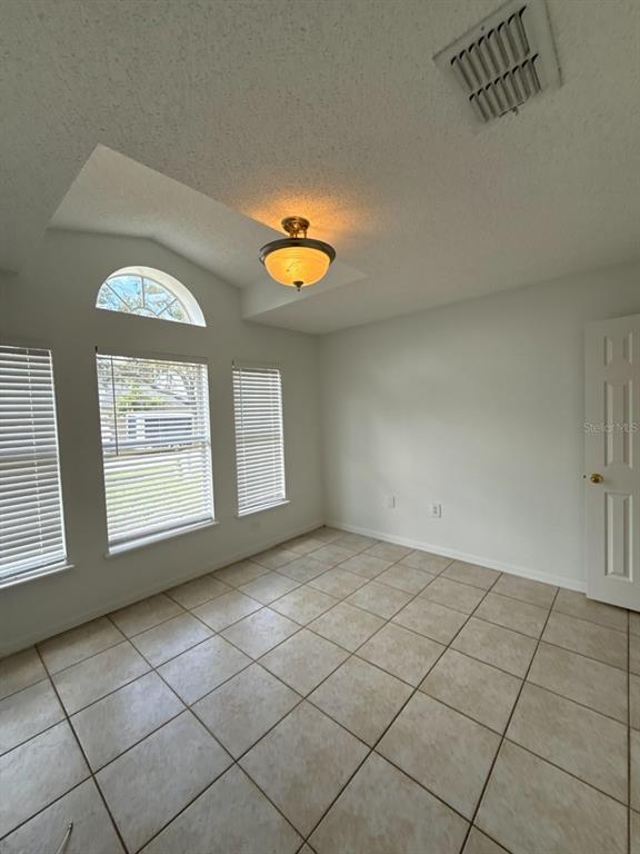 31701 Shin Ct in Wesley Chapel, FL - Building Photo - Building Photo