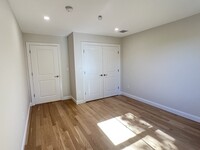 318 Rindge Ave, Unit 212 in Cambridge, MA - Building Photo - Building Photo