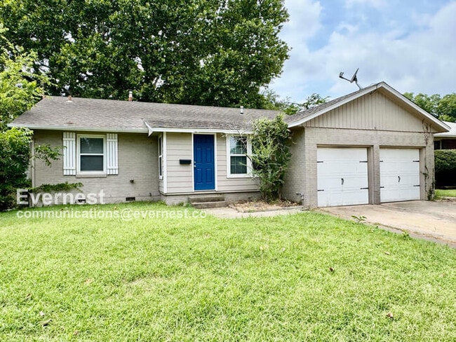 property at 3634 S Oswego Ave
